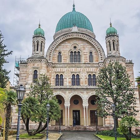 Historic Center Palace - Huge 4 Bedrooms Santa Croce Apartment - By LikehomeФлоренция Екстериор снимка
