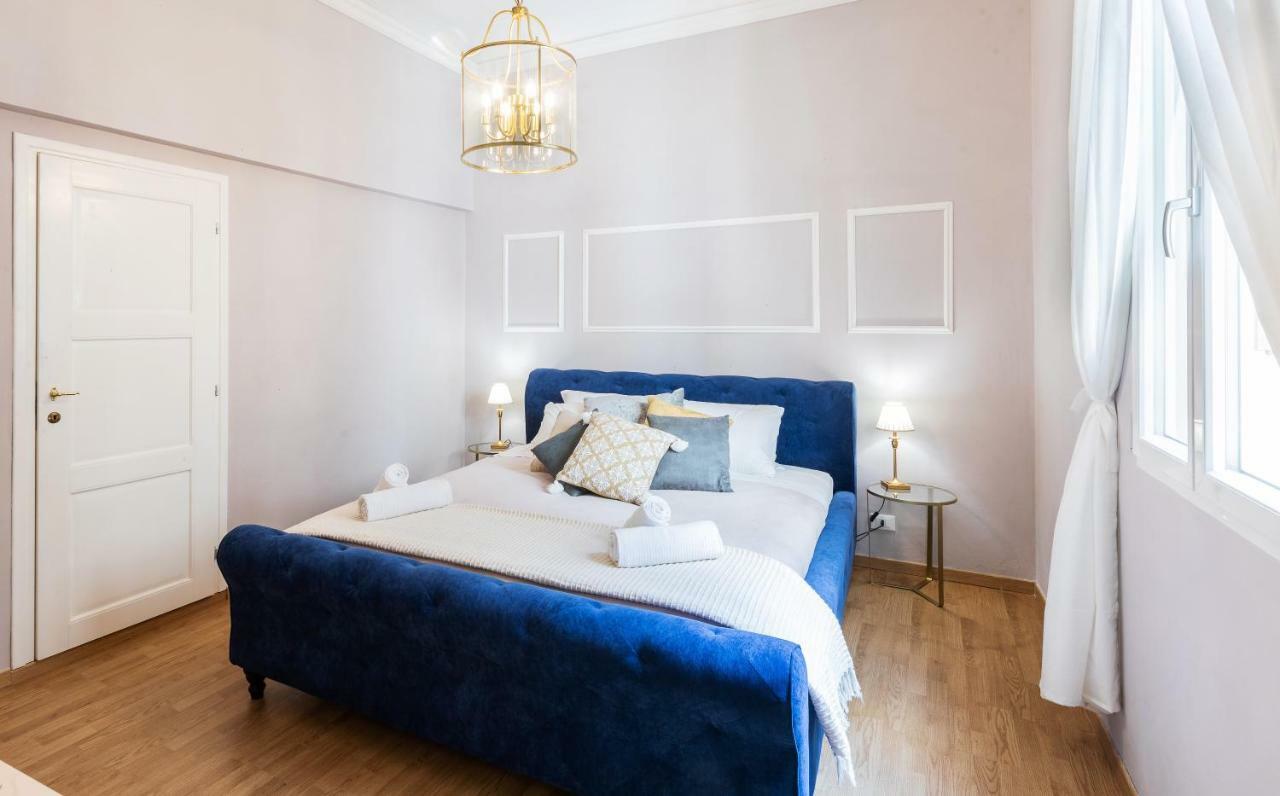 Historic Center Palace - Huge 4 Bedrooms Santa Croce Apartment - By LikehomeФлоренция Екстериор снимка