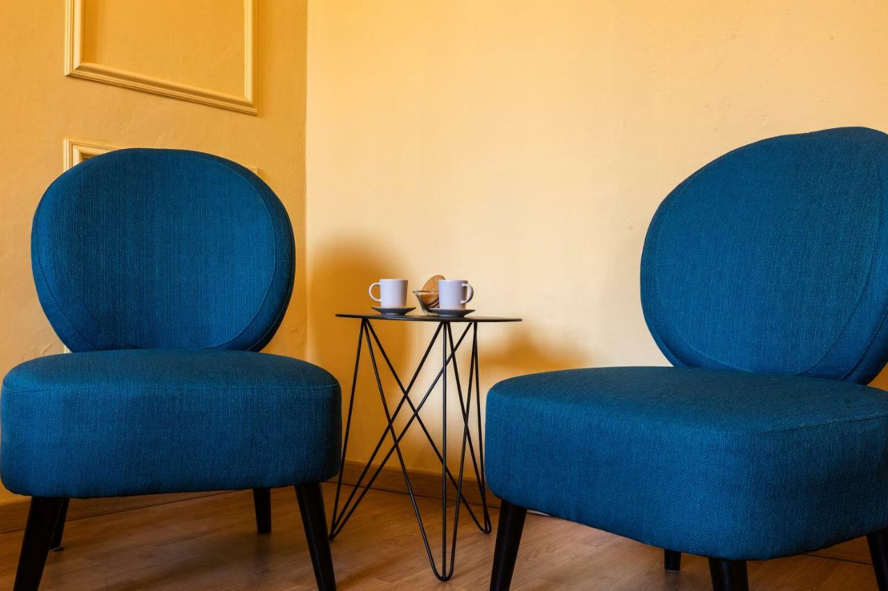 Historic Center Palace - Huge 4 Bedrooms Santa Croce Apartment - By LikehomeФлоренция Екстериор снимка